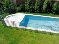 05_jacuzzi.jpg (97,357 bytes)